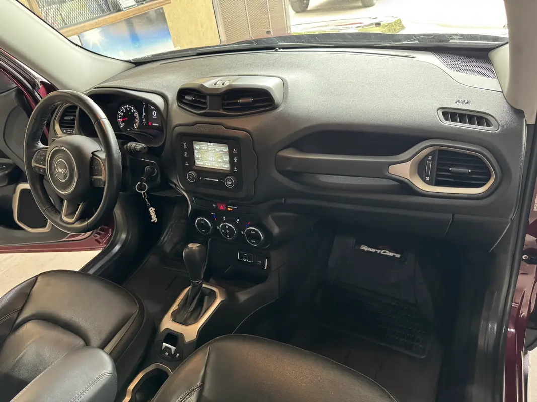 Mirá esta publicación de Jeep Renegade