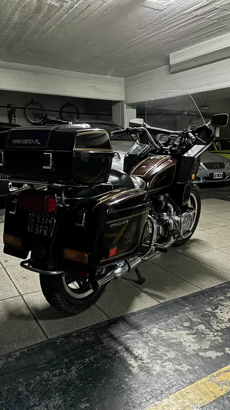 Mira esta publicación de Honda GL 1100 1980 en Motordil