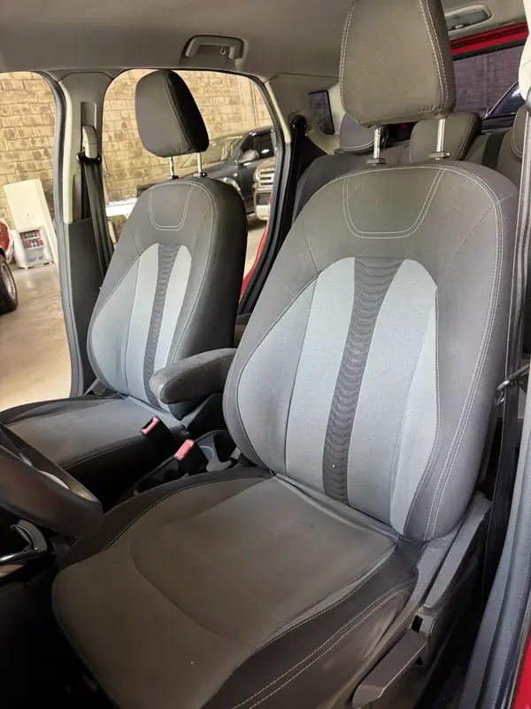 Mira esta publicación de Ford Eco Sport 2015 en Motordil