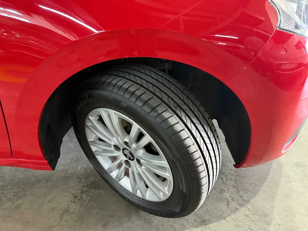 Mira esta publicación de Peugeot 208 2019 en Motordil