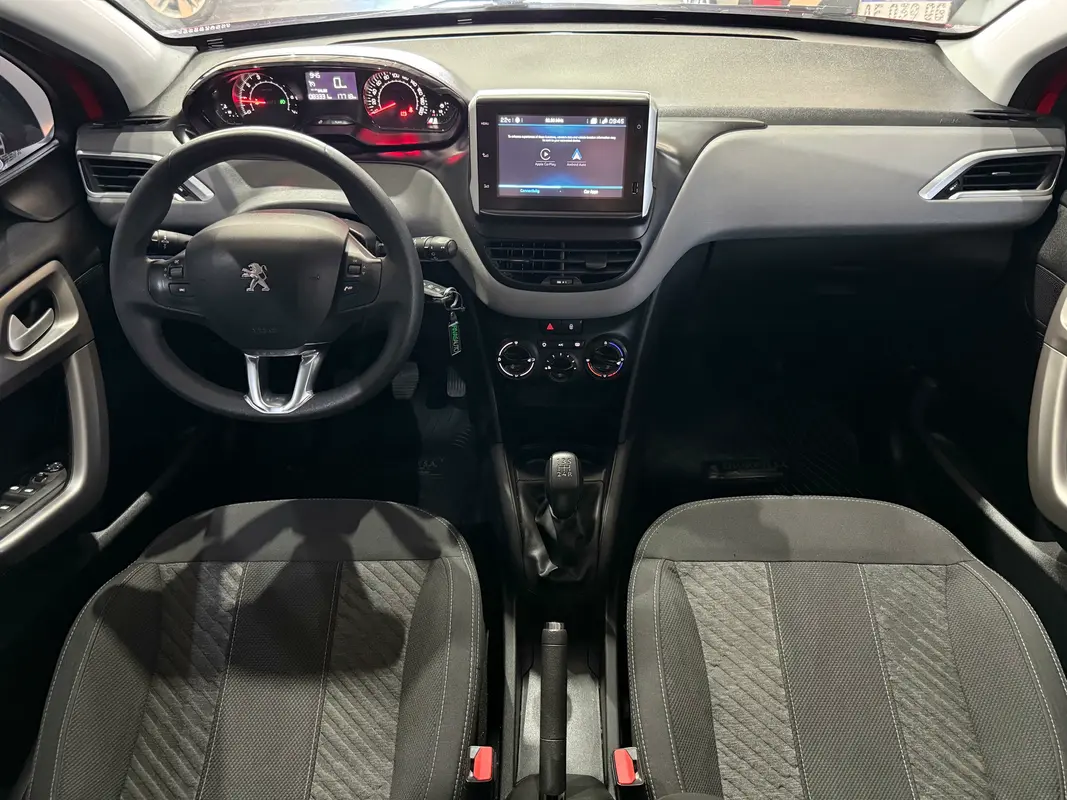 Mira esta publicación de Peugeot 208 2019 en Motordil