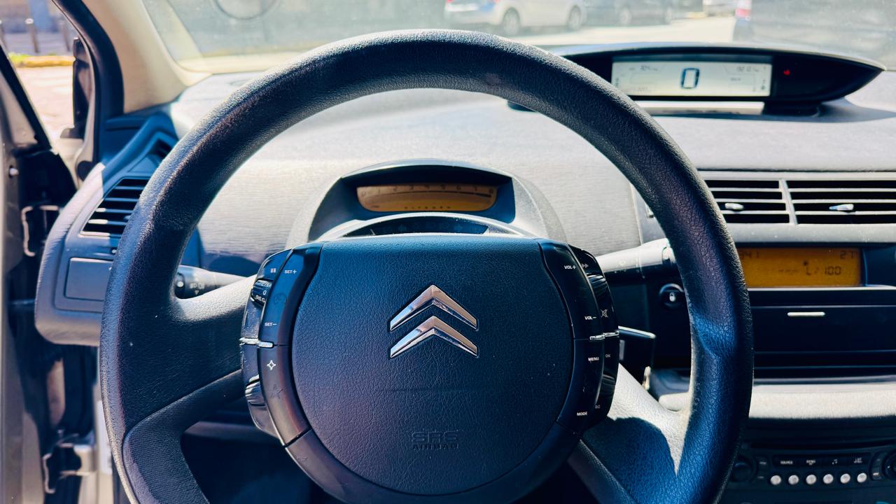 Mira esta publicación de Citroen C 4 2008 en Motordil