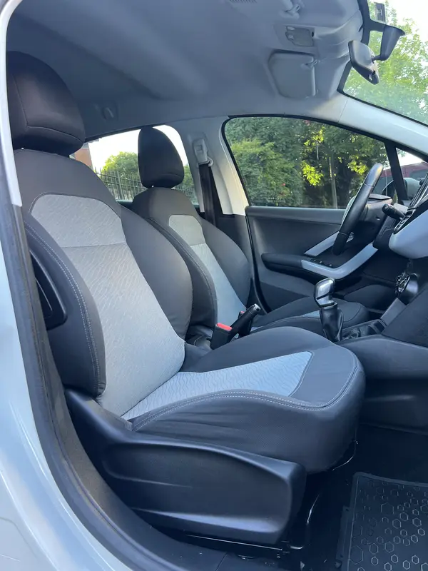 Mirá esta publicación de Peugeot 208