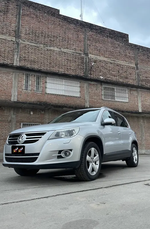 Mira esta publicación de Volkswagen Tiguan 2011 en Motordil