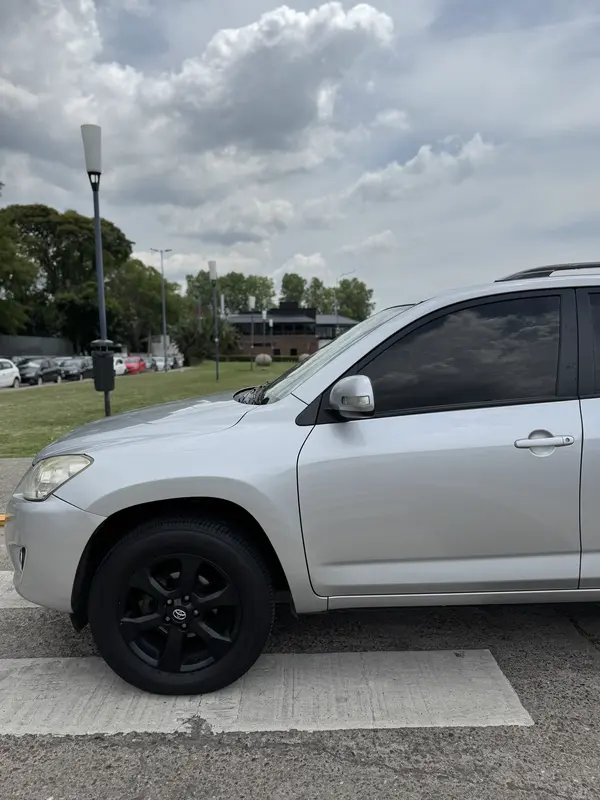 Mirá esta publicación de Toyota RAV4