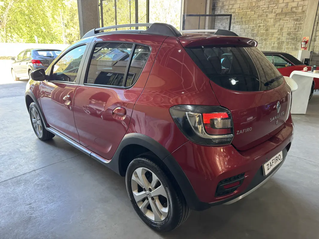 Mira esta publicación de Renault Otros 2018 en Motordil