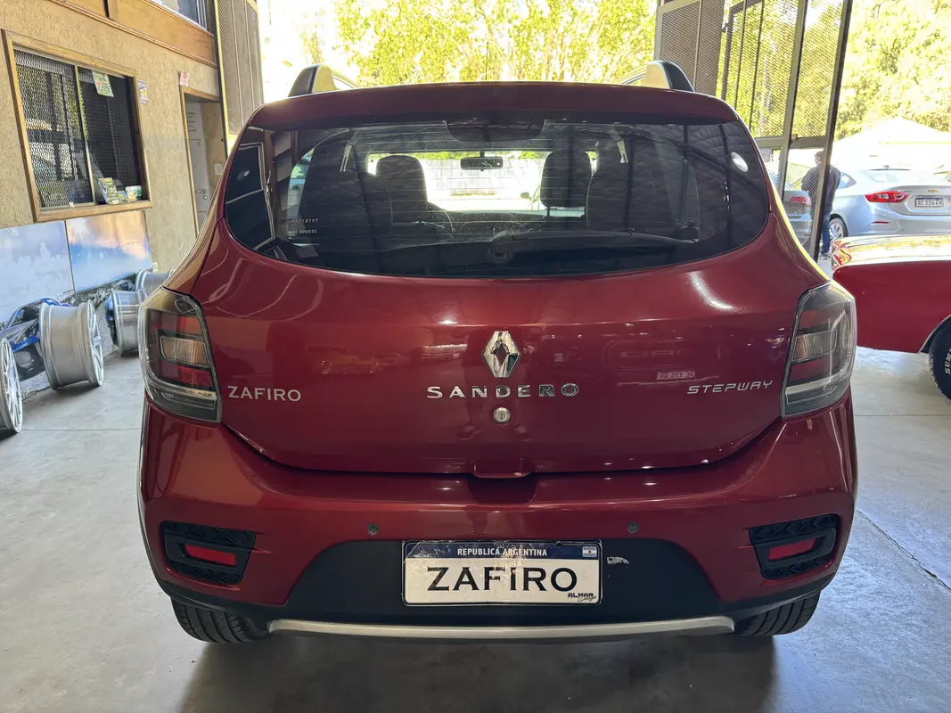 Mira esta publicación de Renault Otros 2018 en Motordil