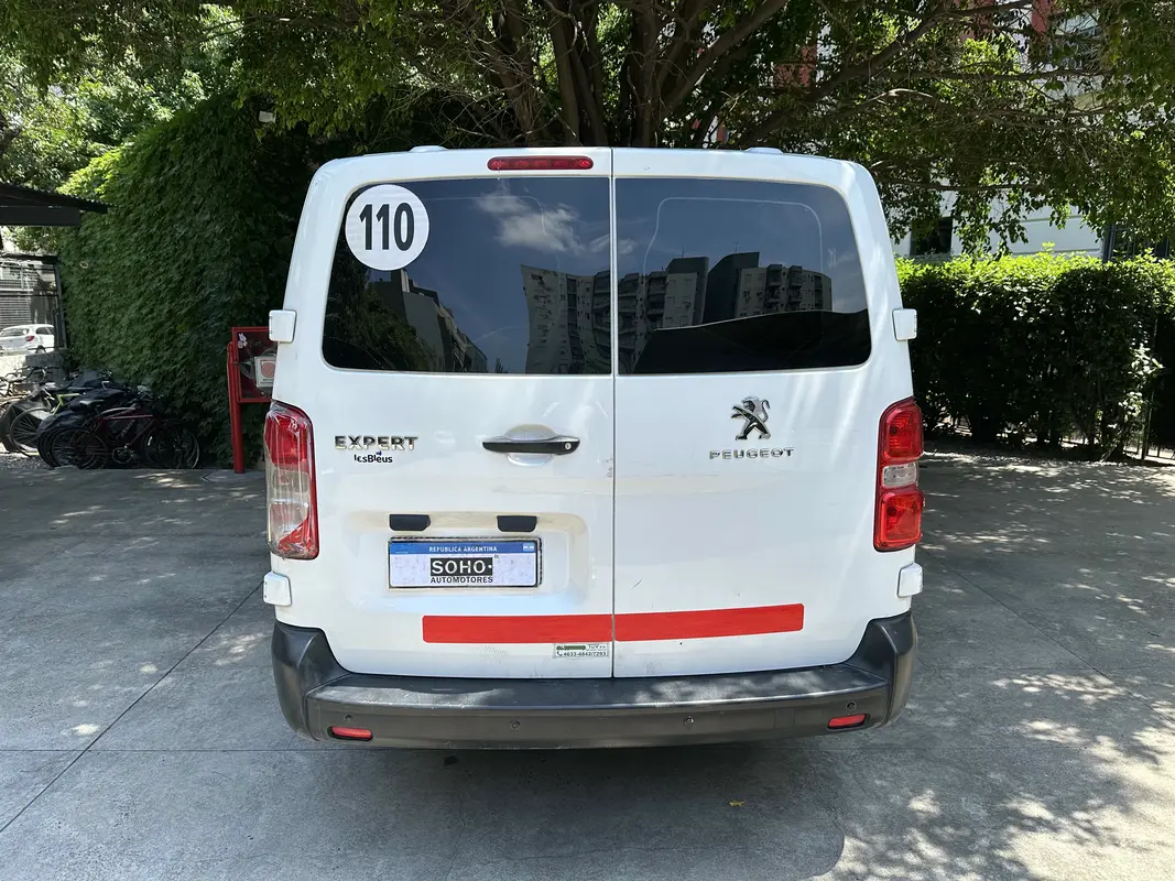 Mira esta publicación de Peugeot Expert 2018 en Motordil