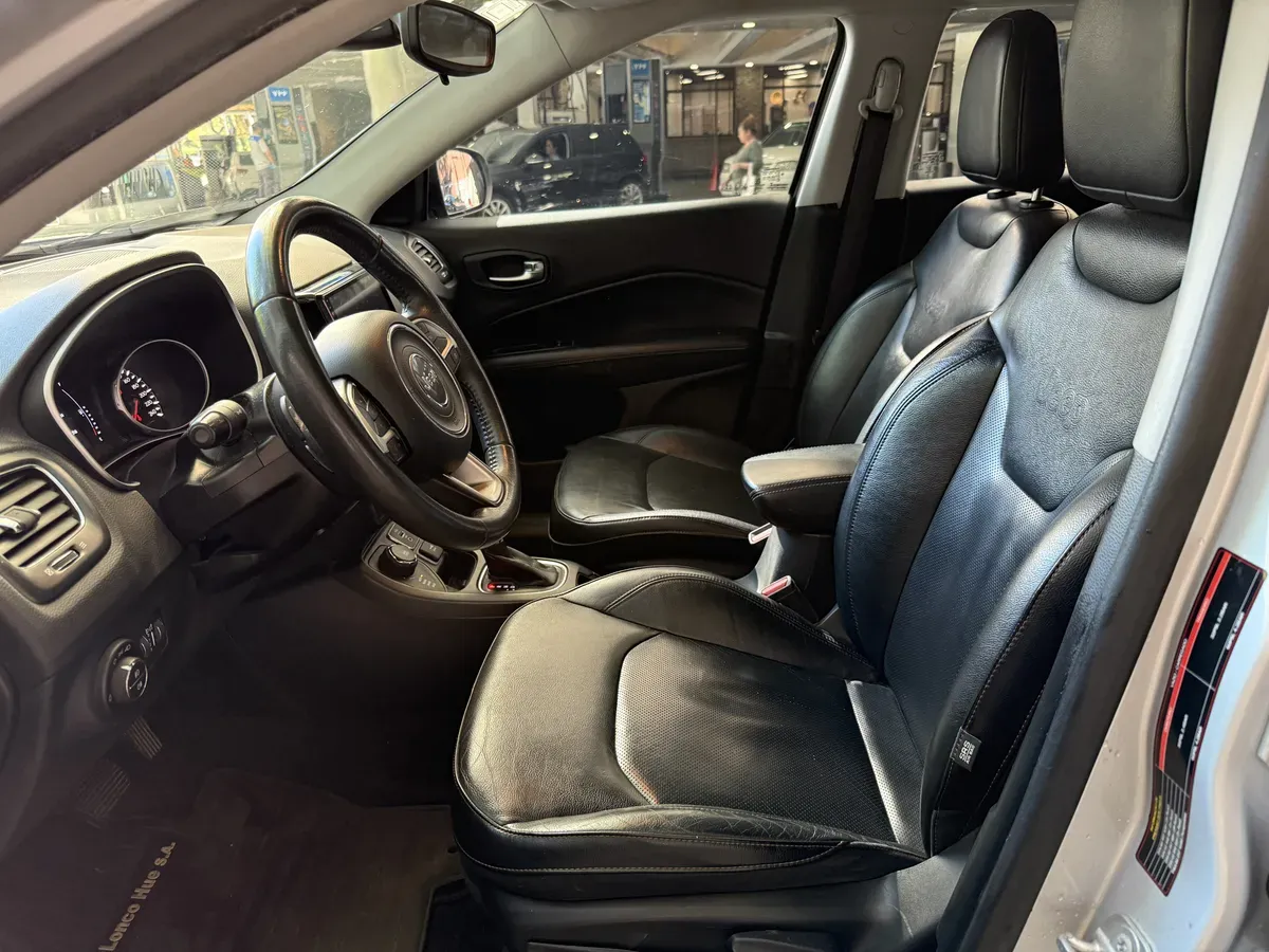 Mirá esta publicación de Jeep Compass