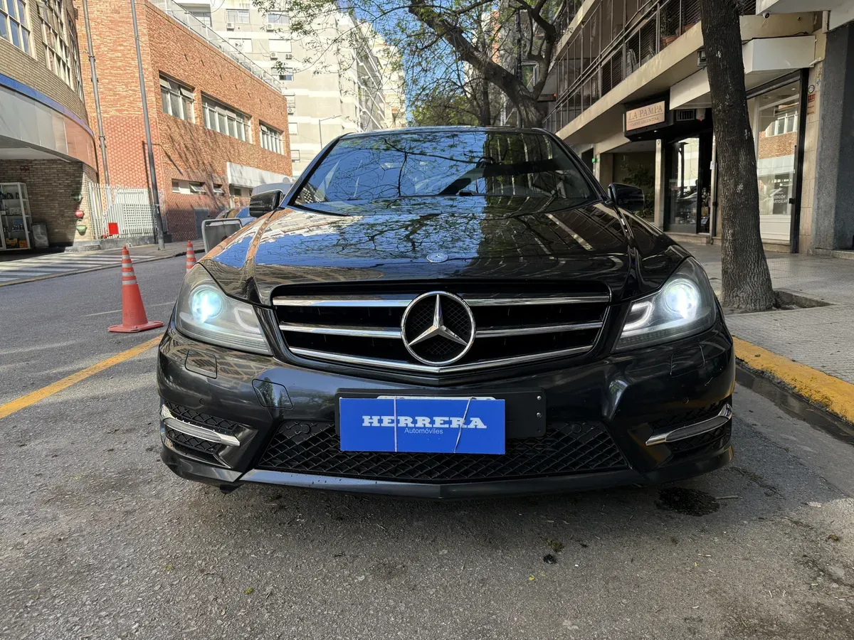 Mirá esta publicación de Mercedes Benz Clase C