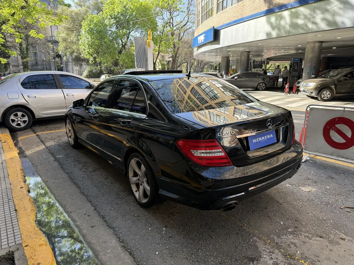 Mirá esta publicación de Mercedes Benz Clase C