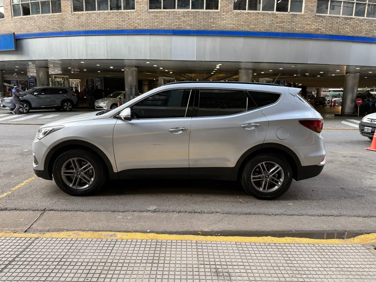 Mirá esta publicación de Hyundai Santa Fe