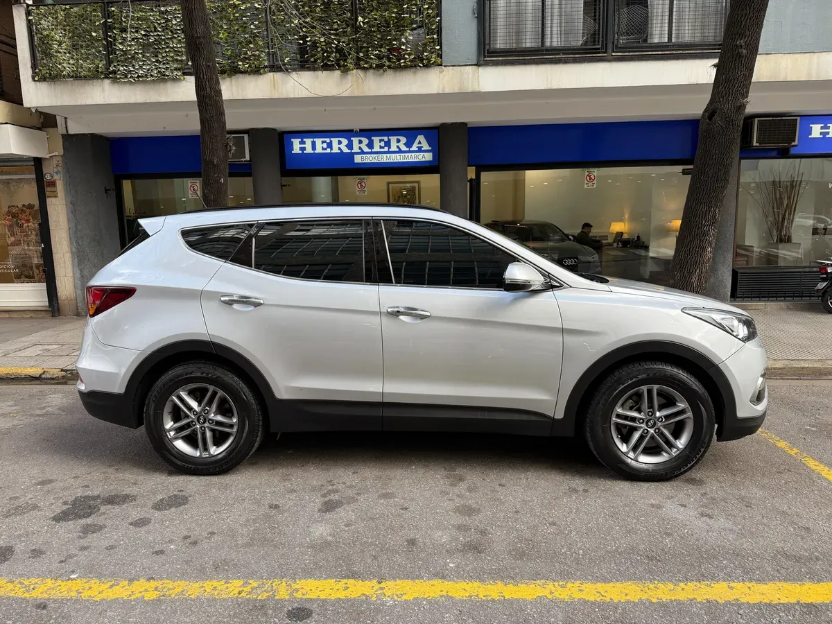 Mirá esta publicación de Hyundai Santa Fe
