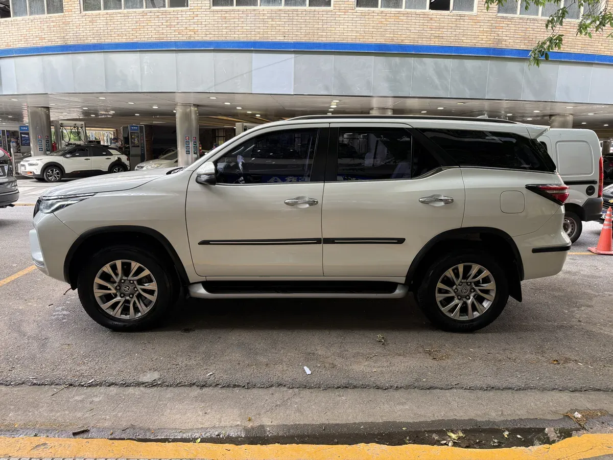 Mirá esta publicación de Toyota SW4