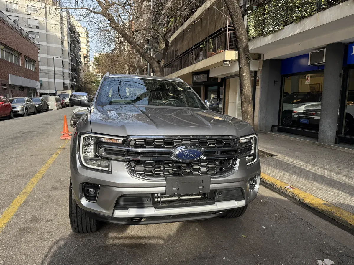 Mira esta publicación de Ford Everest 2025 en Motordil