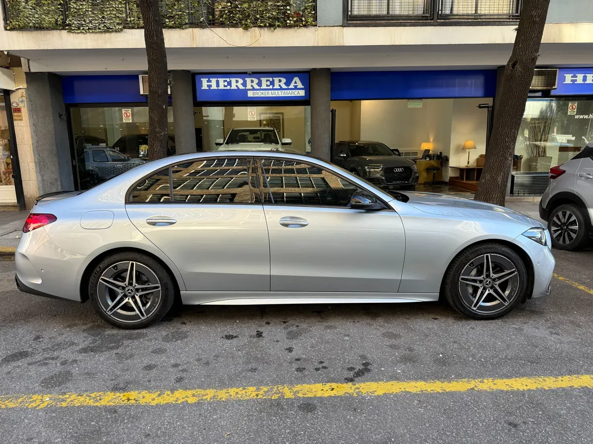 Mirá esta publicación de Mercedes Benz Clase C