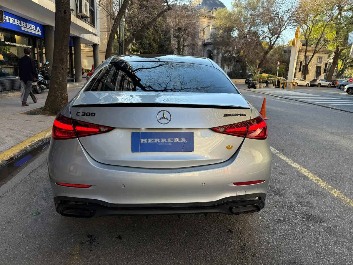 Mirá esta publicación de Mercedes Benz Clase C