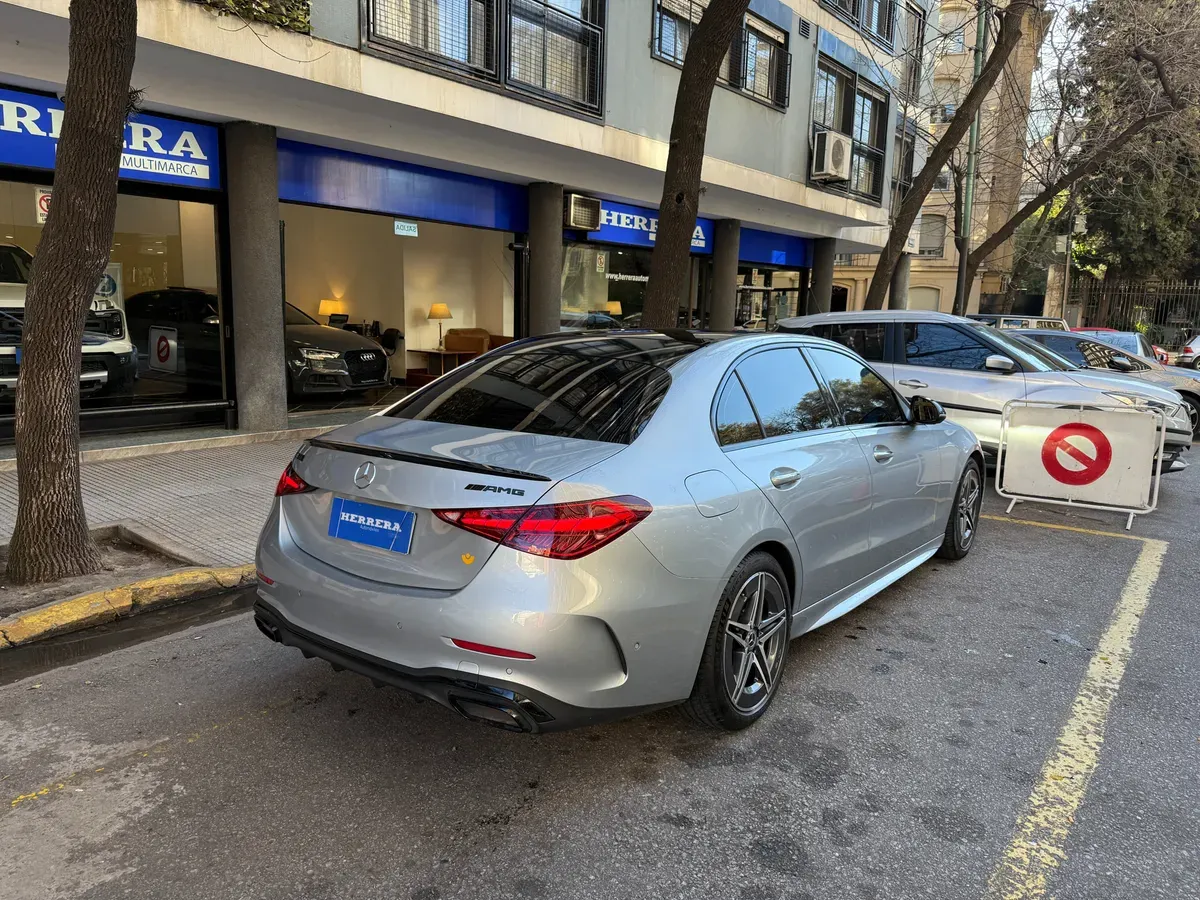 Mirá esta publicación de Mercedes Benz Clase C