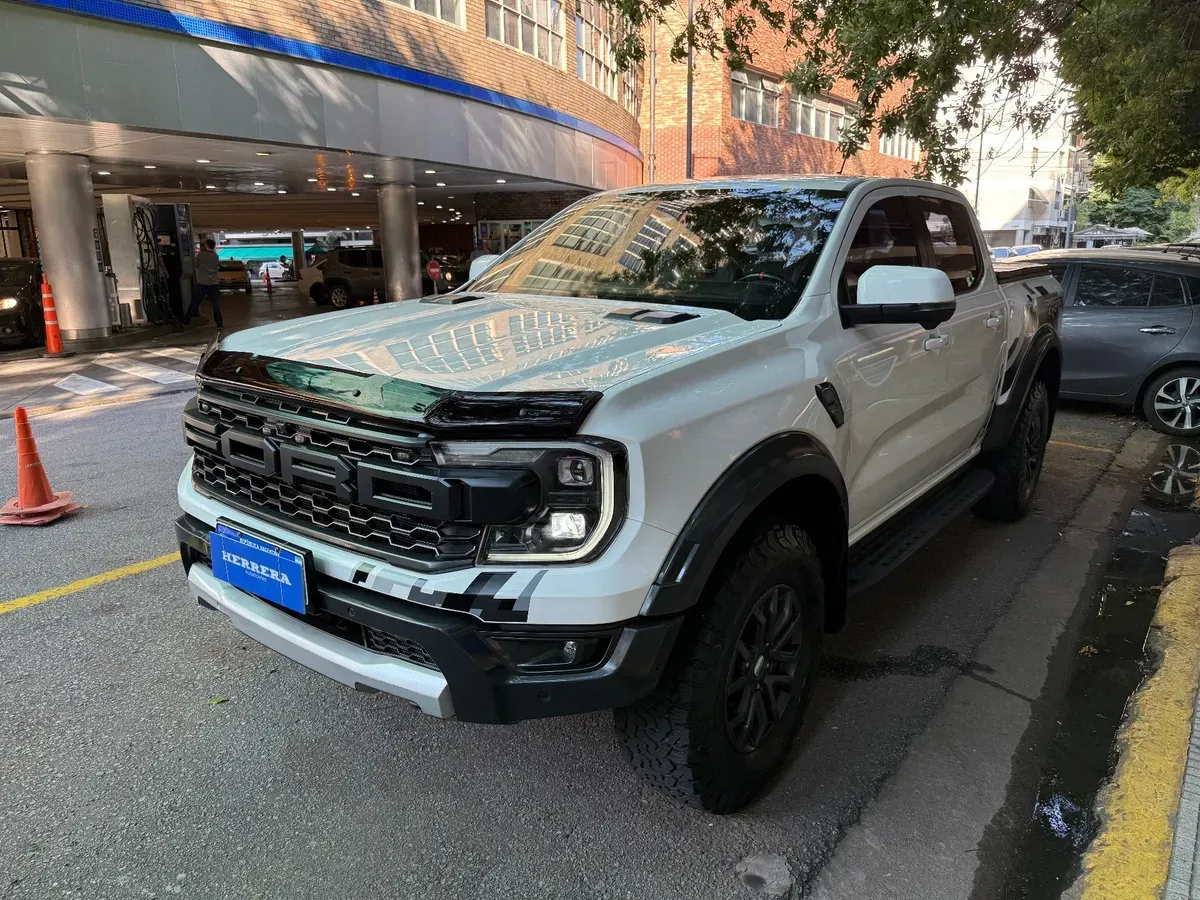 Mira esta publicación de Ford Ranger Raptor 2024 en Motordil
