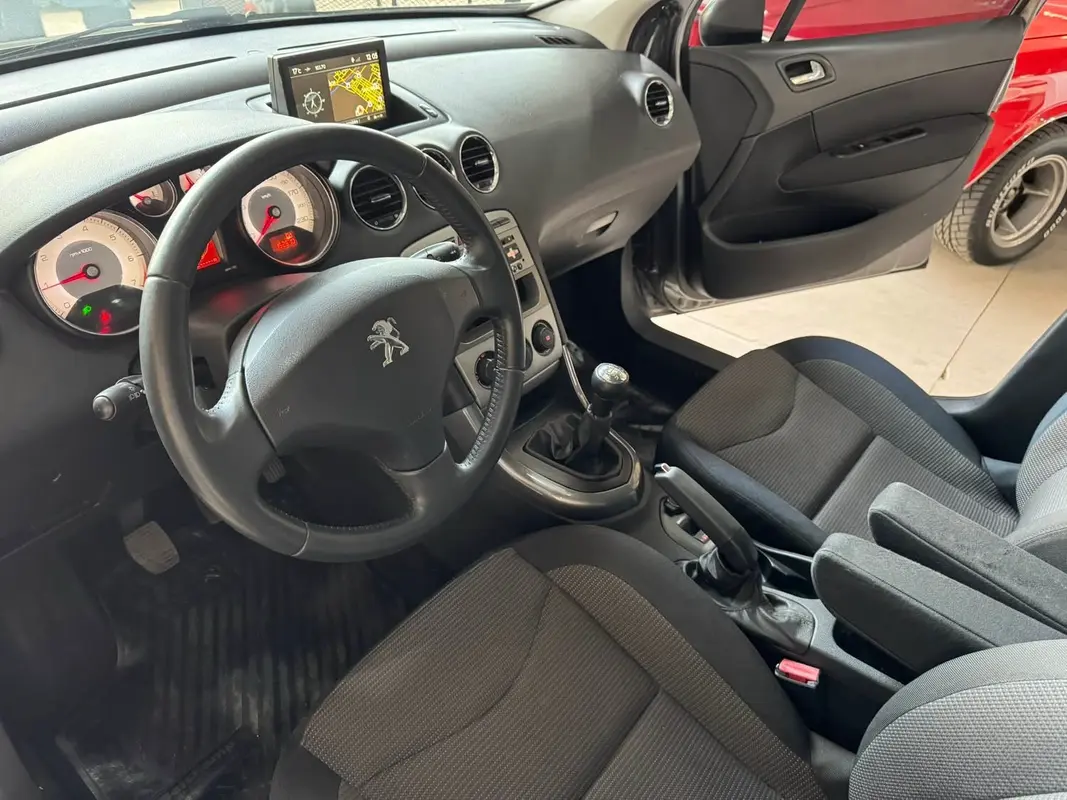 Mira esta publicación de Peugeot 308 2013 en Motordil