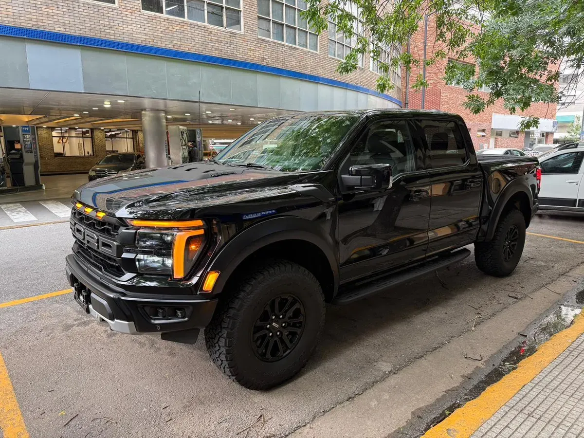 Mirá esta publicación de Ford F 150 Raptor