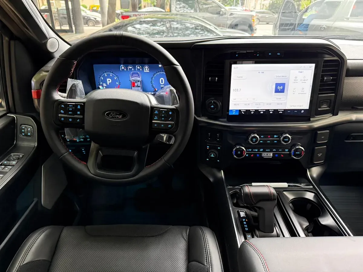 Mirá esta publicación de Ford F 150 Raptor