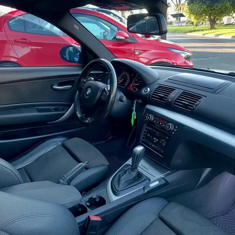 Mira esta publicación de BMW Serie 1 2009 en Motordil