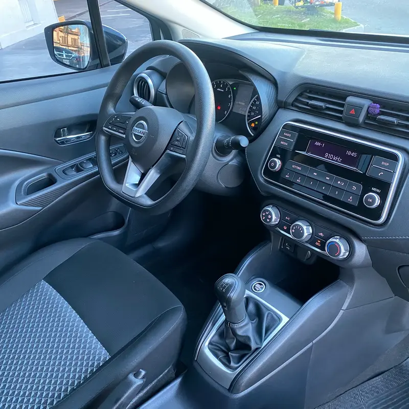 Mira esta publicación de Nissan Versa 2022 en Motordil