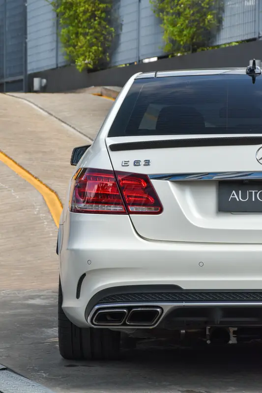 Mira esta publicación de Mercedes Benz Clase E 2014 en Motordil