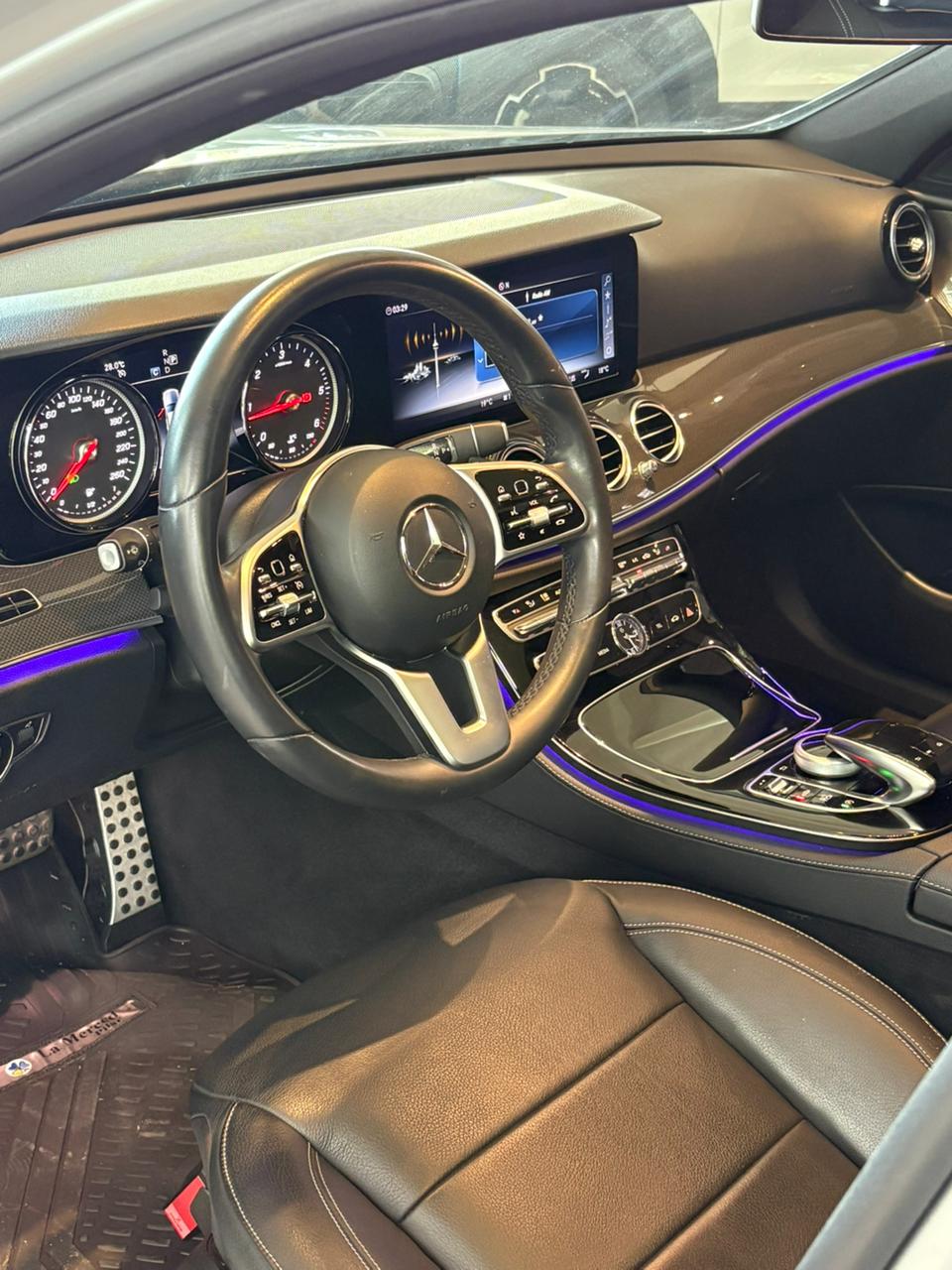 Mira esta publicación de Mercedes Benz Clase E 2019 en Motordil