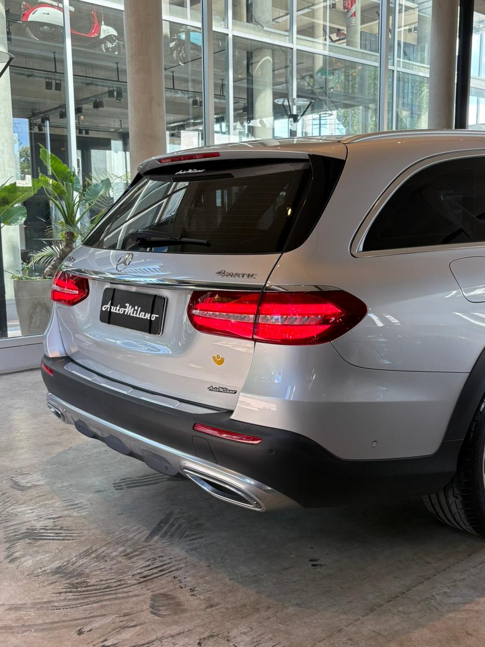 Mira esta publicación de Mercedes Benz Clase E 2019 en Motordil