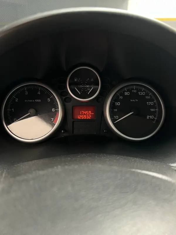 Mirá esta publicación de Peugeot 207 Compact