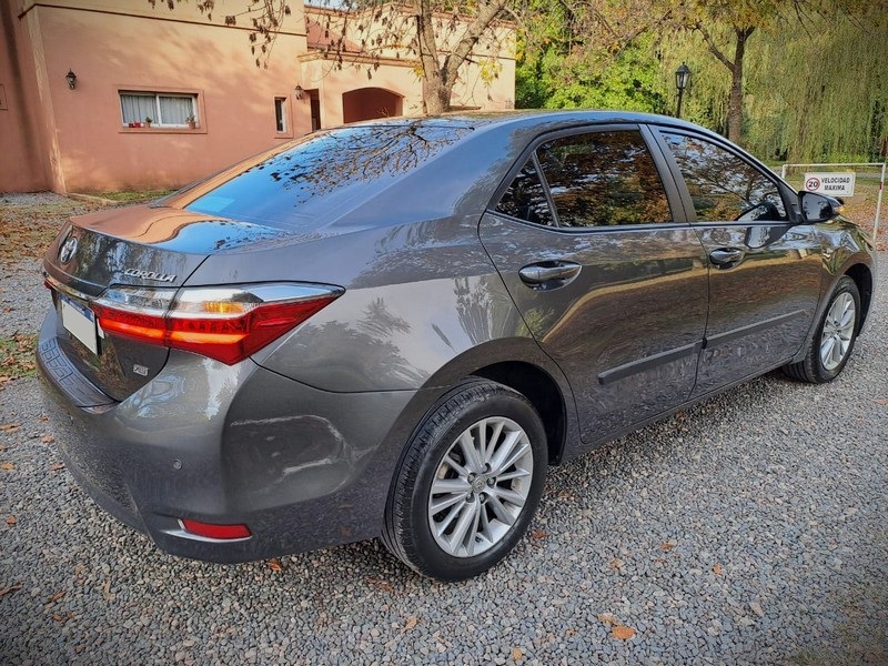 Mira esta publicación de Toyota Corolla 2019 en Motordil