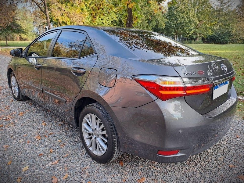 Mira esta publicación de Toyota Corolla 2019 en Motordil