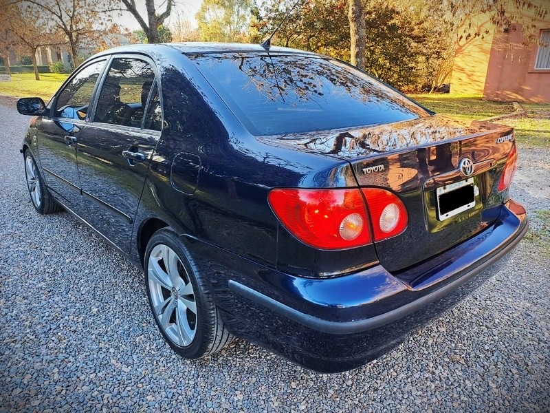 Mira esta publicación de Toyota Corolla 2006 en Motordil