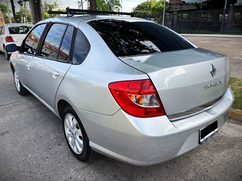 Mira esta publicación de Renault Symbol 2012 en Motordil