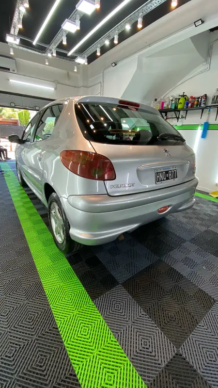 Mira esta publicación de Peugeot 206 2008 en Motordil