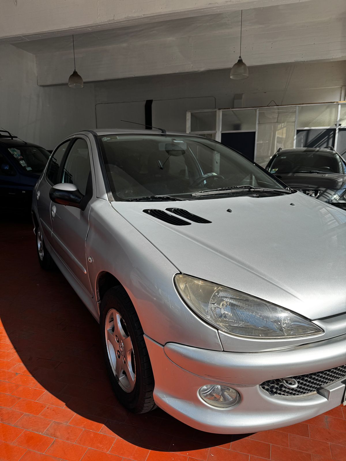 Mira esta publicación de Peugeot 206 2008 en Motordil