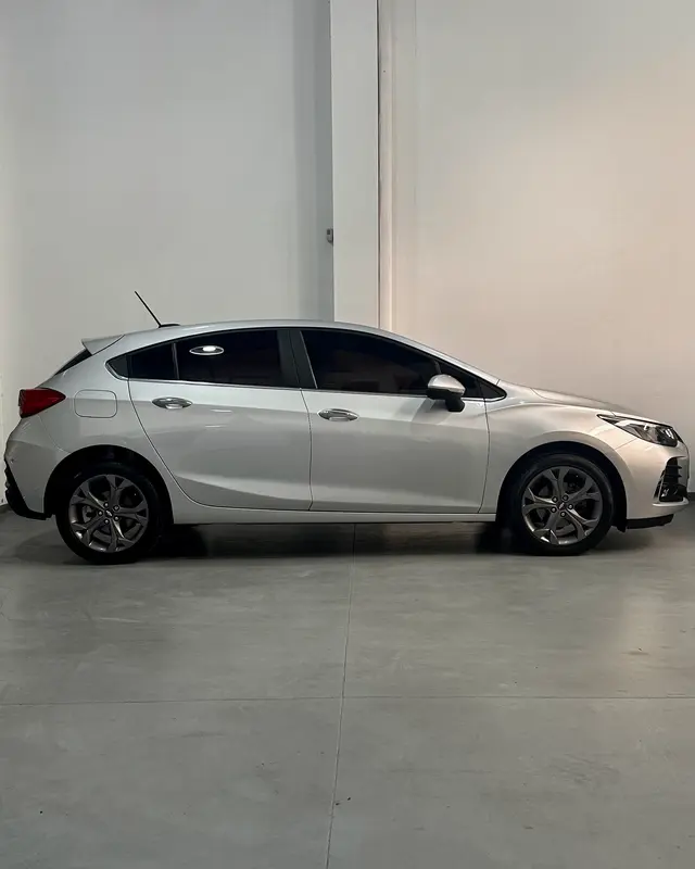 Mira esta publicación de Chevrolet Cruze 2021 en Motordil