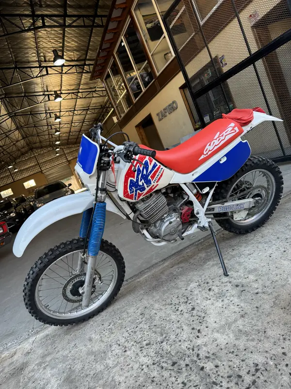 Mira esta publicación de Honda XR 600 1992 en Motordil