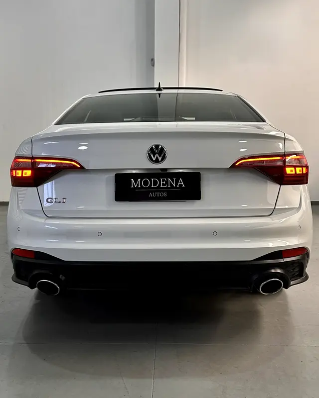 Mira esta publicación de Volkswagen Vento 2024 en Motordil