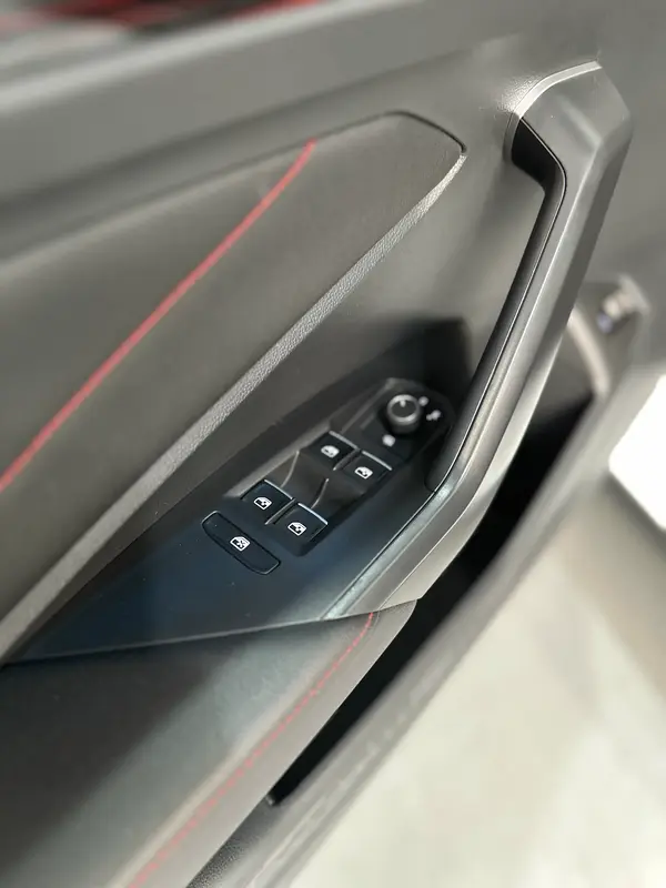 Mira esta publicación de Volkswagen Vento 2024 en Motordil