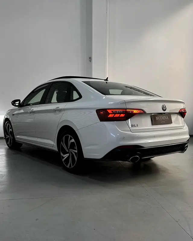 Mira esta publicación de Volkswagen Vento 2024 en Motordil