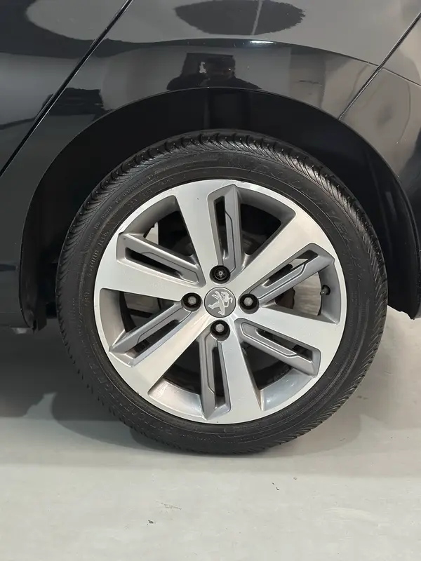 Mirá esta publicación de Peugeot 308