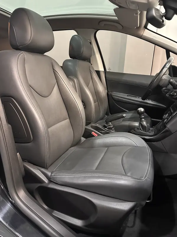 Mirá esta publicación de Peugeot 308