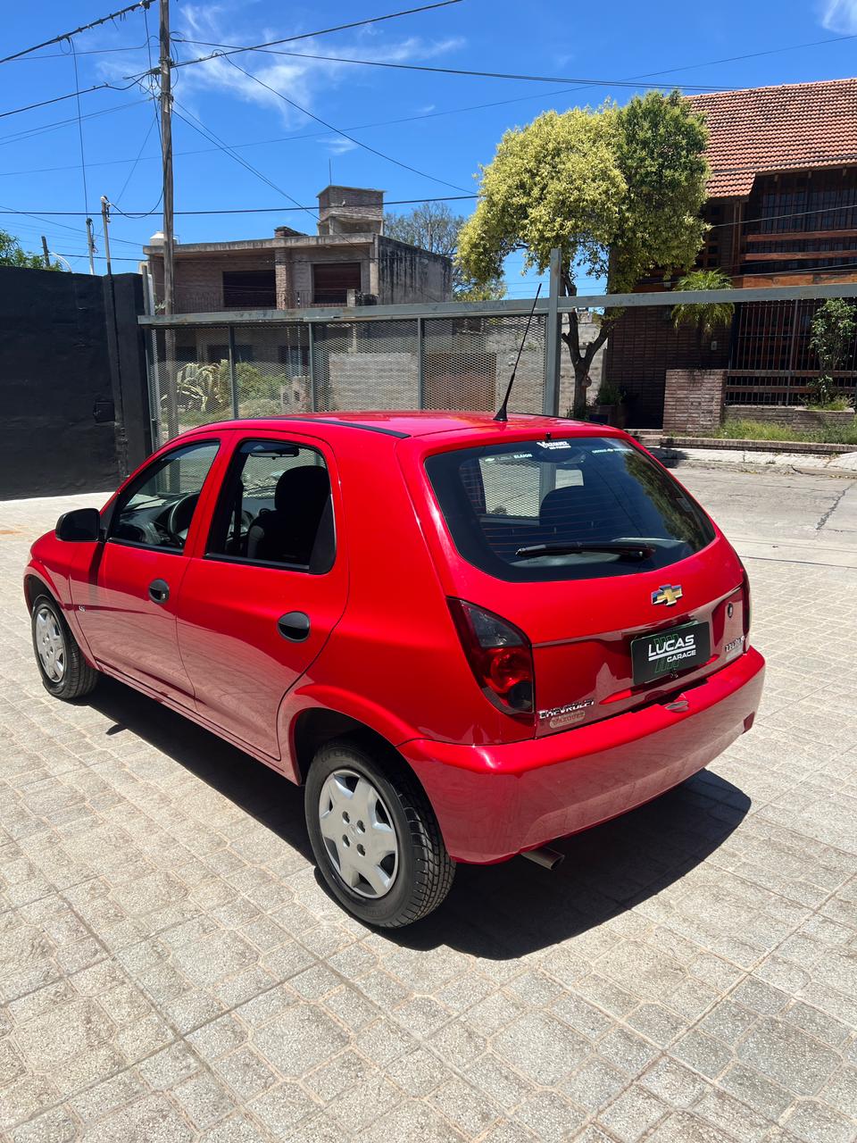 Mira esta publicación de Chevrolet Celta 2011 en Motordil