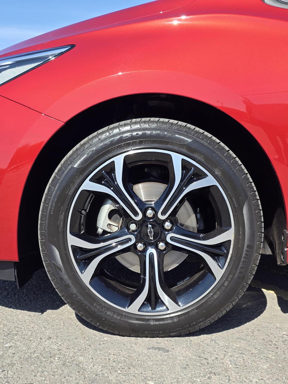 Mira esta publicación de Chevrolet Cruze 2023 en Motordil