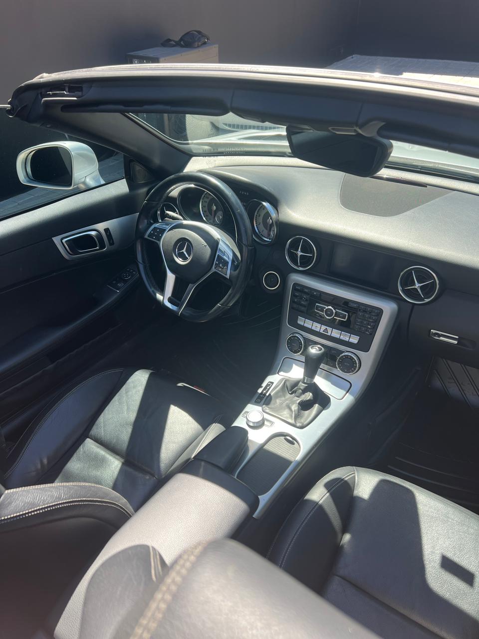 Mira esta publicación de Mercedes Benz SLK 2012 en Motordil