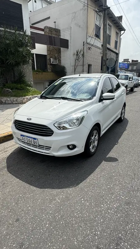 Mira esta publicación de Ford KA 2018 en Motordil