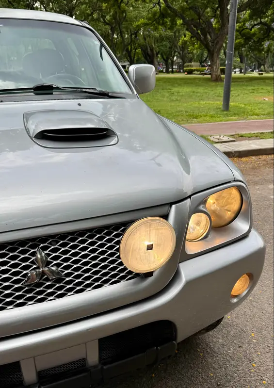 Mira esta publicación de Mitsubishi L 200 2008 en Motordil